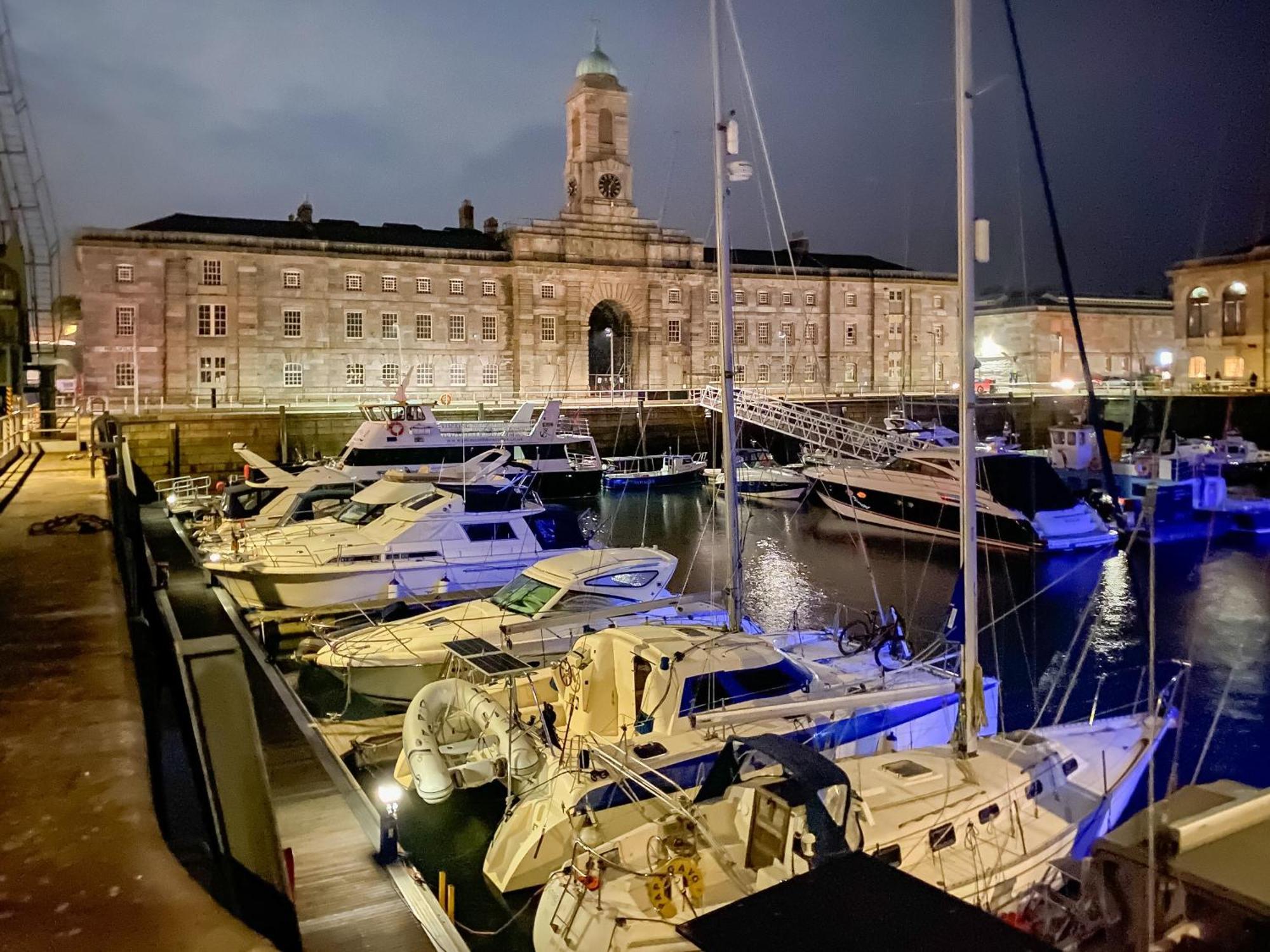 The Sail Loft - Royal William Yard Διαμέρισμα Millbrook Εξωτερικό φωτογραφία